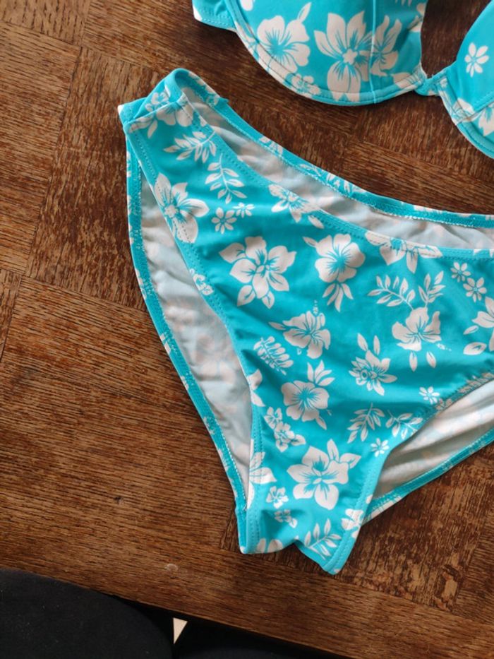 Maillot de bain deux pièces vintage taille 44 - photo numéro 2