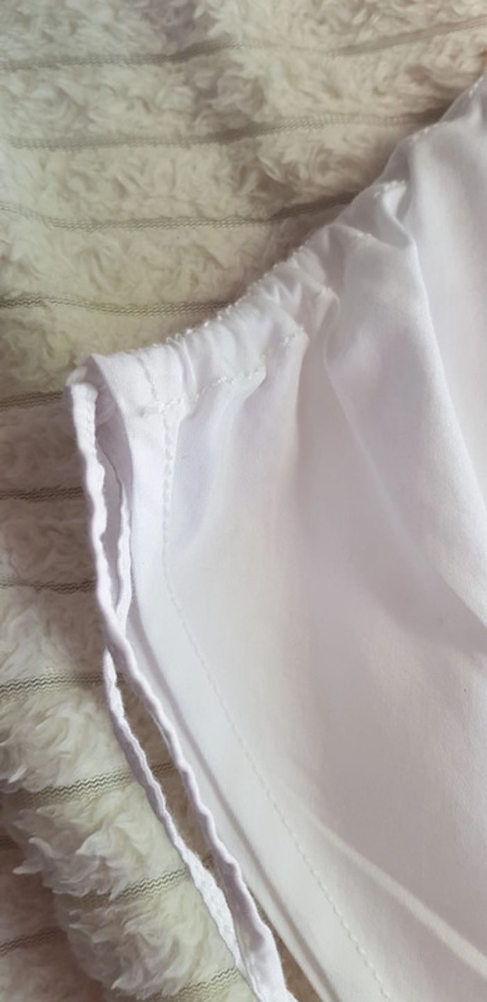 Tunique blanche neuve - photo numéro 4