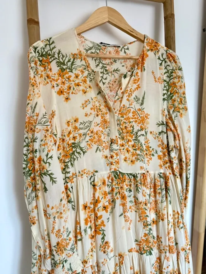 Robe fleurie Zara - photo numéro 2