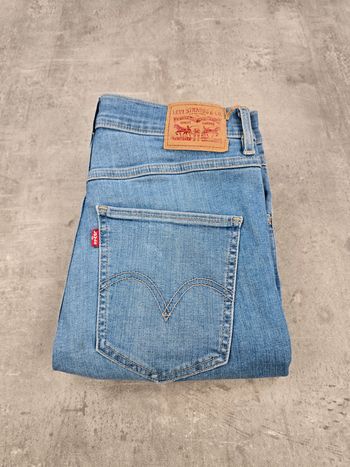Jean levi's mile high super skinny bleu femme taille haute taile 30 bon état