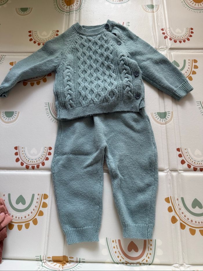 Lot vêtements 12 mois - photo numéro 5