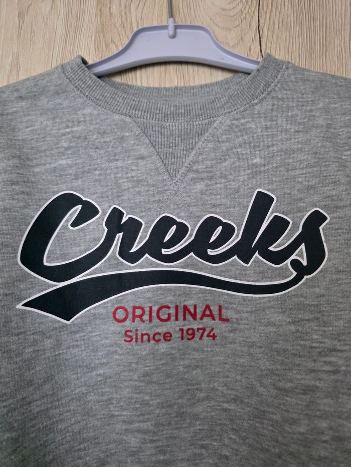 PULL CREEKS GARÇON 👦 TAILLE 6ANS  PORTER 1 FOIS - photo numéro 2