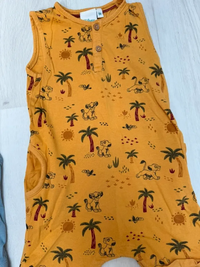 Lot 2 barboteuses Disney 18 mois - photo numéro 5