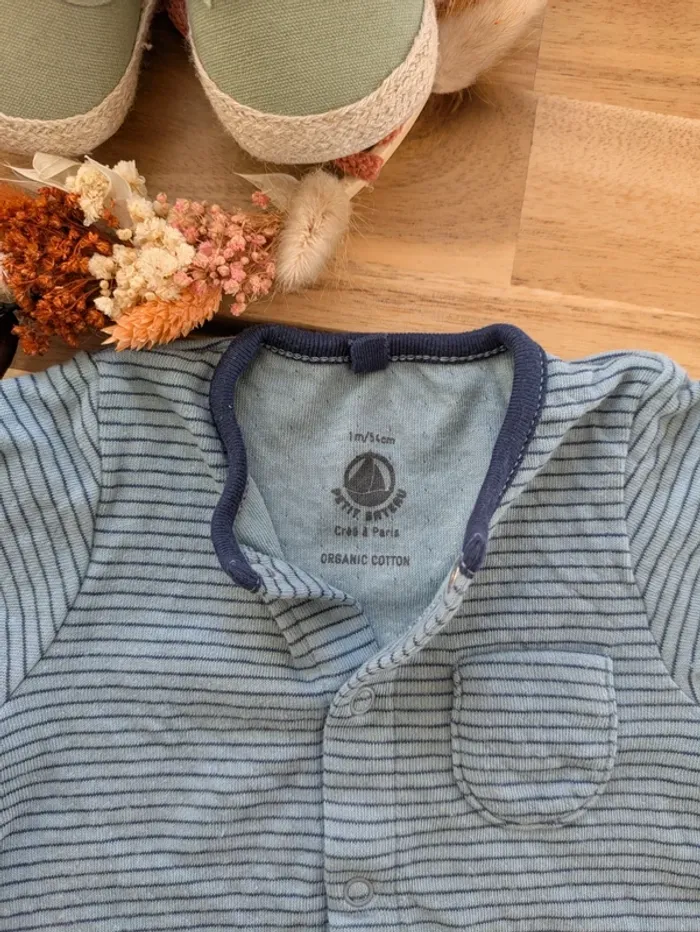 Pyjamas 1 mois Petit Bateau - photo numéro 3