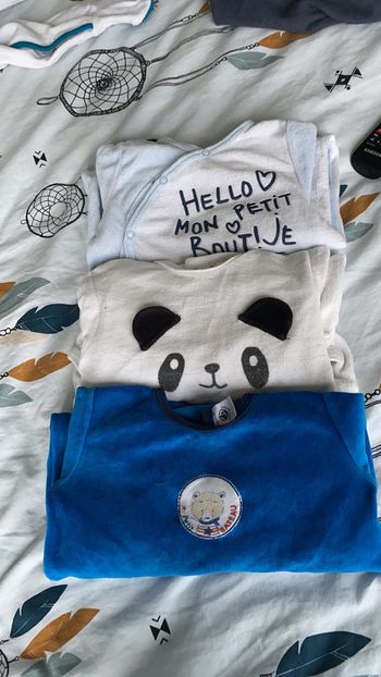 3 pyjamas