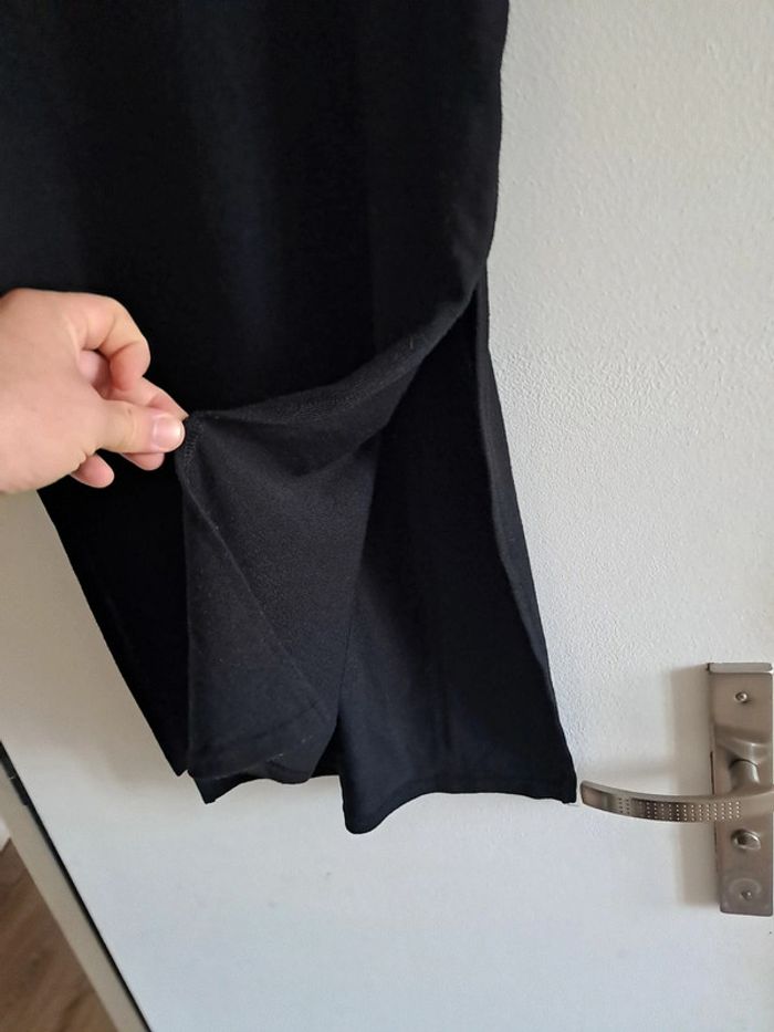 Robe pull fendue - photo numéro 2