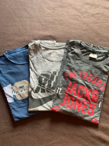 Lot tee-shirts homme