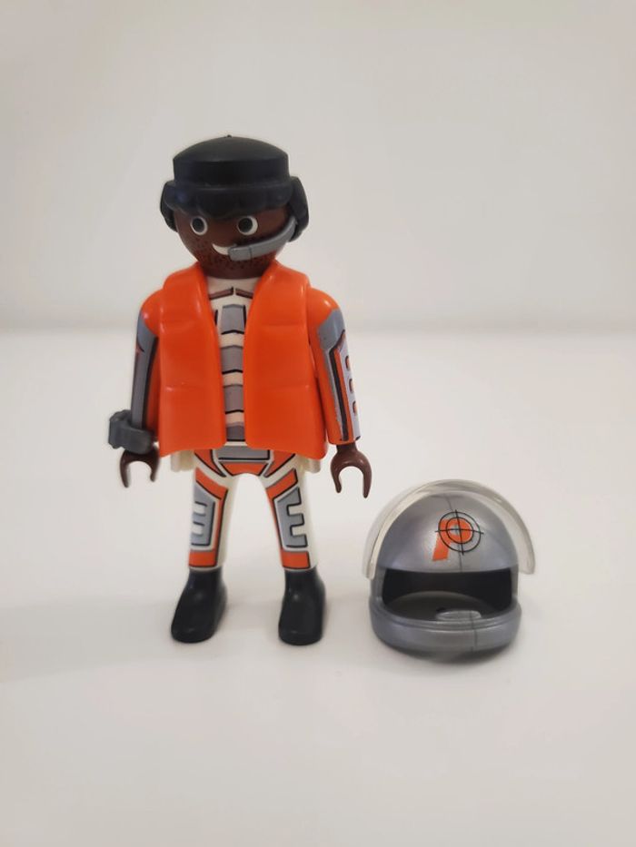 Playmobil Top Agent Voiture modulable avec son agent secret et accessoires Très Bon état - photo numéro 14