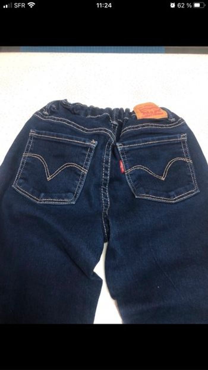 Lot jeans et veste levi’s 8 ans fille - photo numéro 4