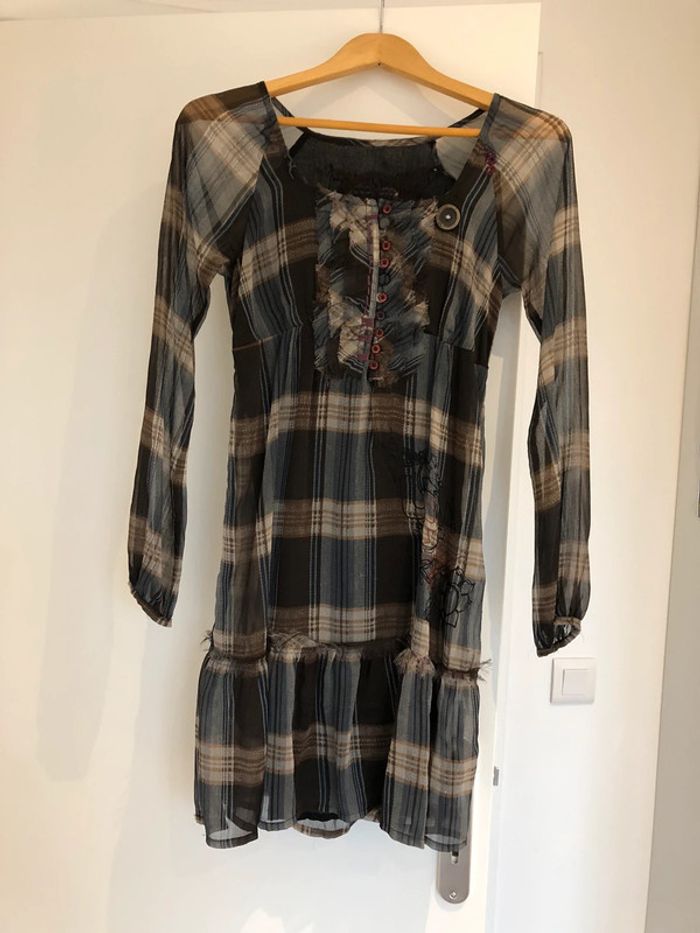 Robe Desigual taille 36 en très bon état