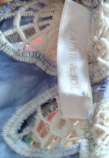 Combishort bleue et blanche