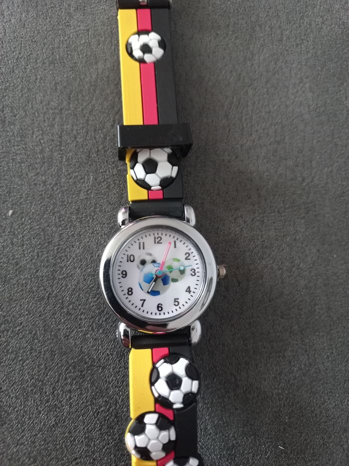 Montre enfant aiguilles football foot - photo numéro 2