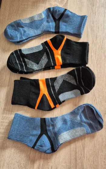 Lot de 4 paires de chaussettes.