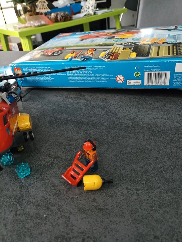 Lego 60108: L'unité de secours des pompiers - photo numéro 10