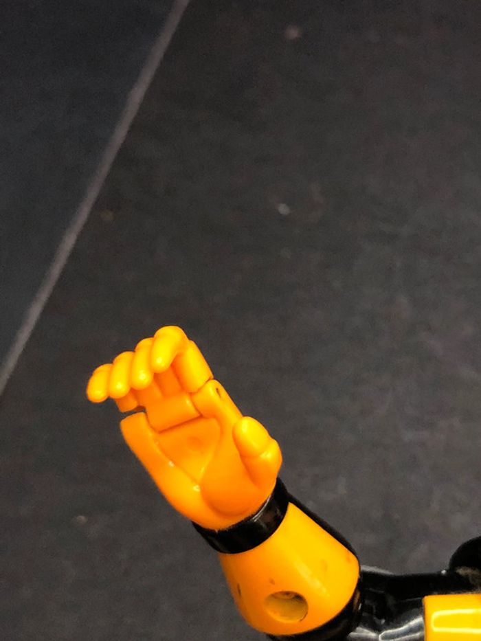 1996 Figurine articulée Bandai masked rider super gold Power Rangers - photo numéro 7