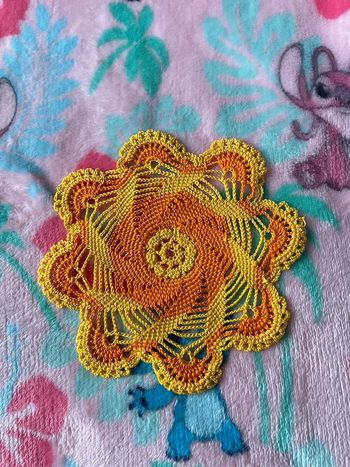 Napperon jaune et orange