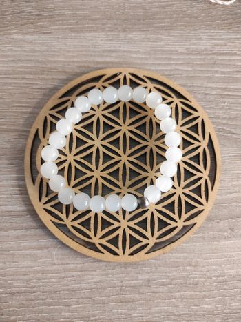 📿 Bracelet en pierre de lune – Perles 8 mm + perle métal (élastique)