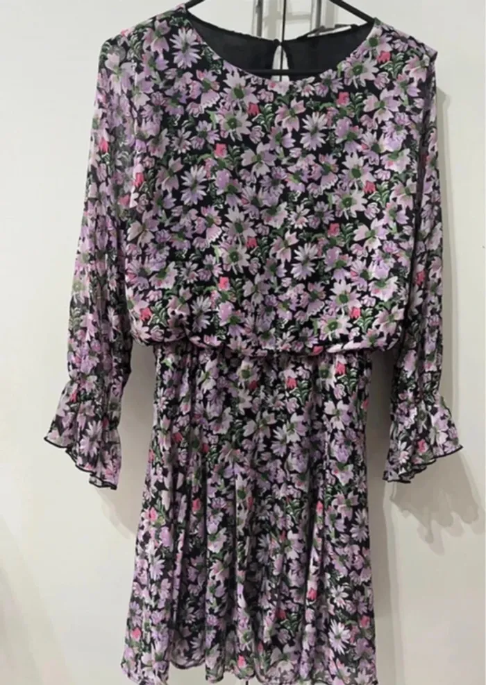 Robe fleurie Zara violette