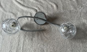 Plafonnier chromé 2 boules en verre – design moderne