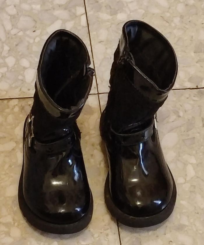 Bottines pointure 22 - photo numéro 2