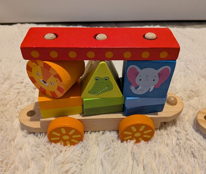 Train en bois avec son Playtive - photo numéro 4