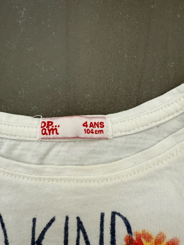 Tee-shirt court avec dentelle - photo numéro 4