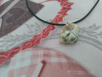 Collier coquillage sur cordon