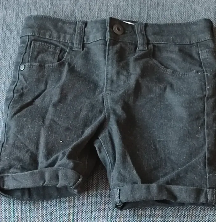 Short noir garçon