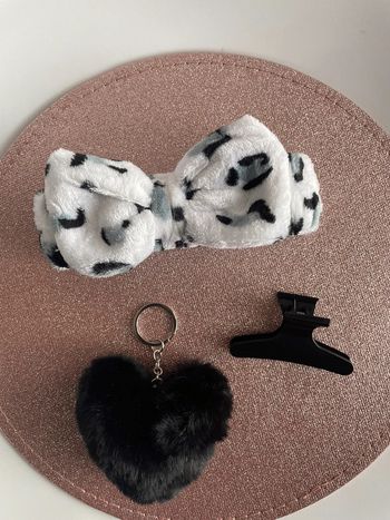 Bandeau + porte-clés + pince à cheveux