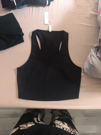 Croc top