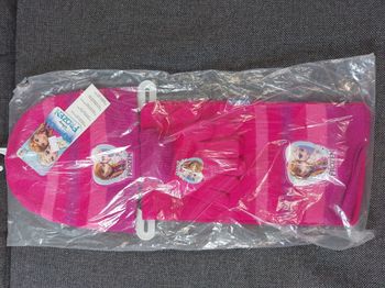 ensemble bonnet gants écharpe la reine des neiges rose violet