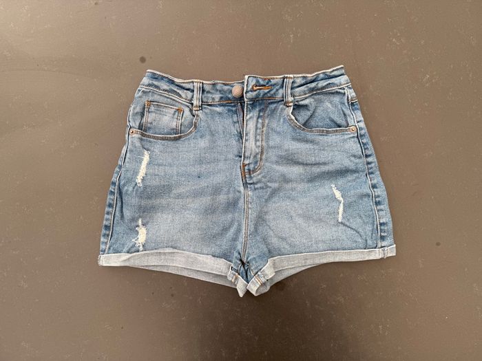 Short jean bleu clair
