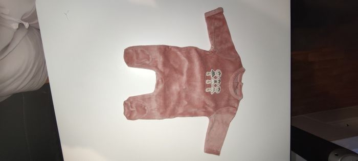 Ensemble de pyjama - photo numéro 2