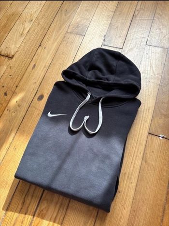 Sweat Capuche Nike Vintage Noir Très bon état (M)