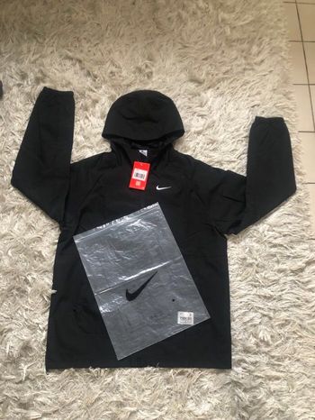 Veste Nike (neuf)