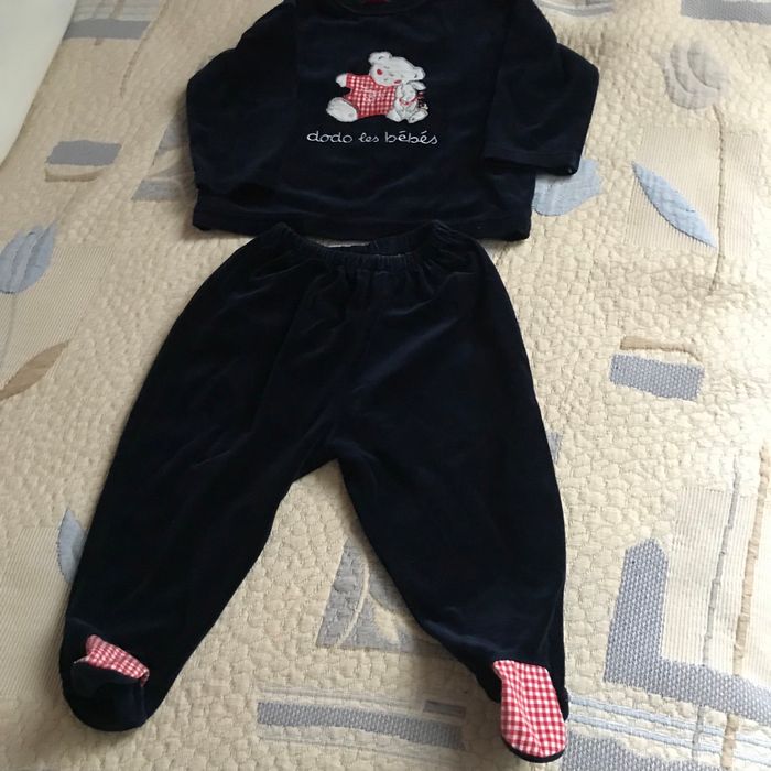 Pyjama - photo numéro 2