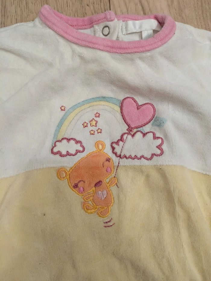 Pyjama/Grenouillère velours jaune 18 Mois - photo numéro 3