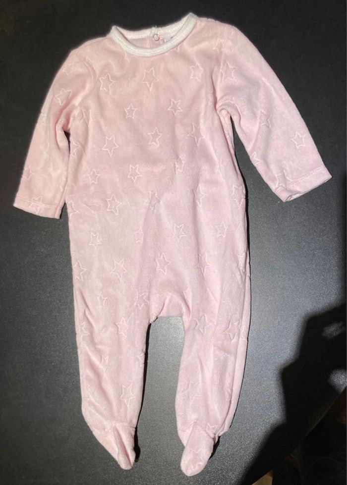 Lot 2 pyjamas hiver fille 6 mois - photo numéro 3