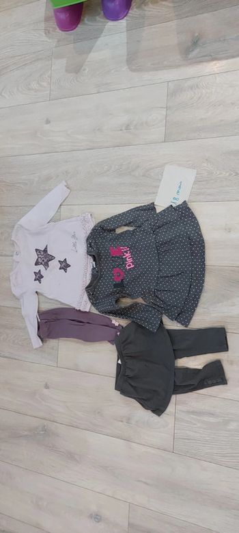 2 ensembles fille, taille 18 mois, peu mis