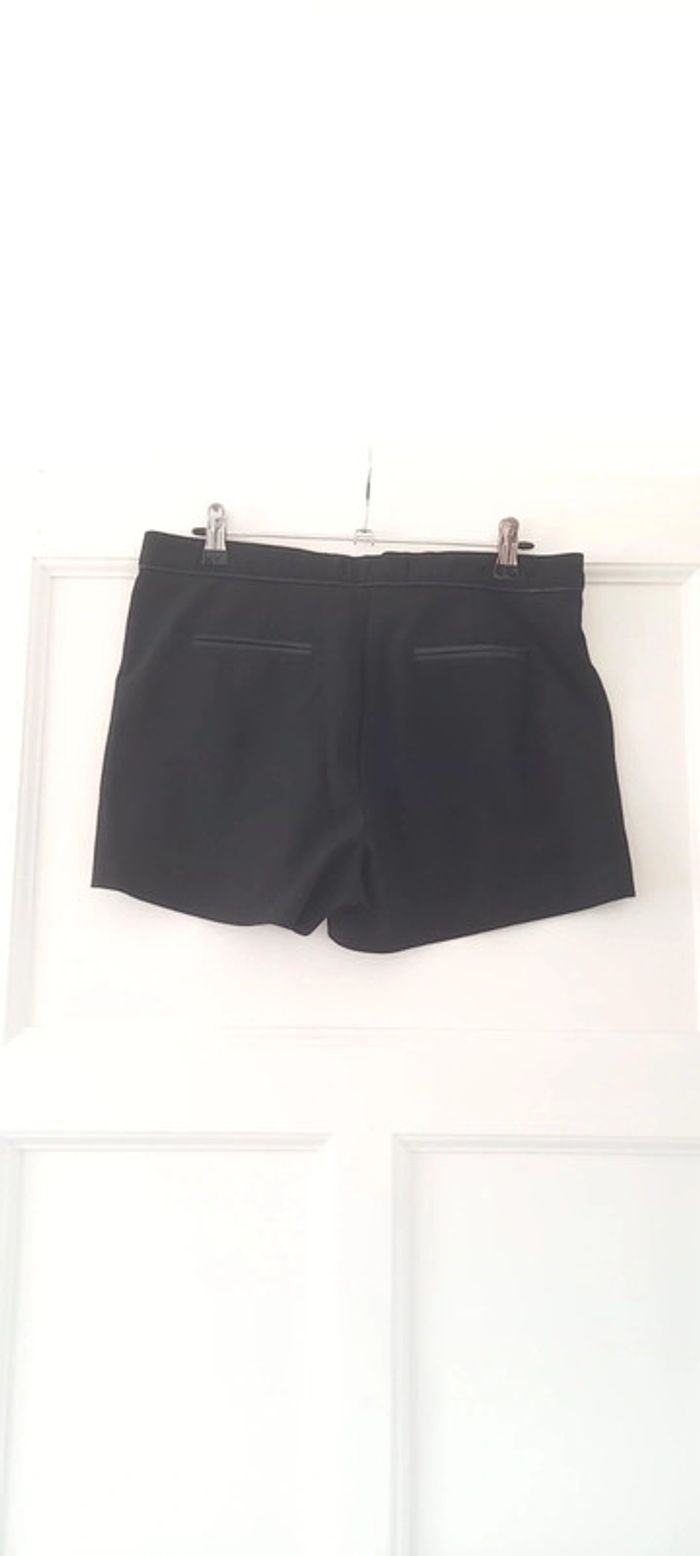 Short noir ajusté Naf Naf 38 habillé - photo numéro 2