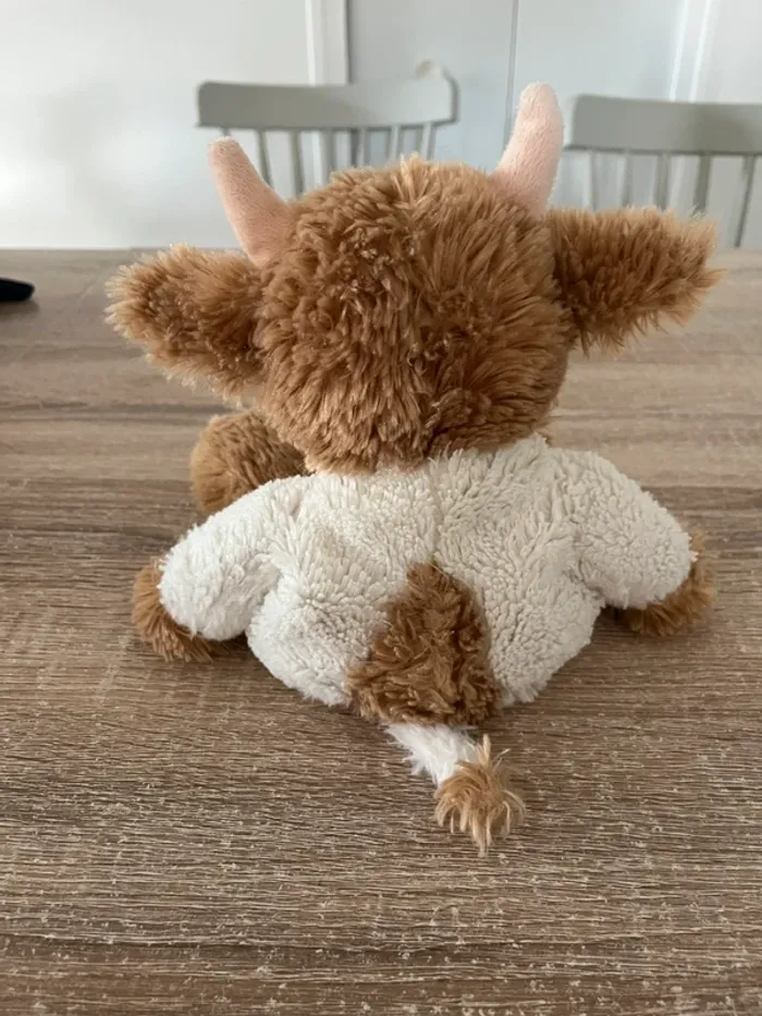 Peluche vache bouillotte micro-ondable 30 cm Pelucho - photo numéro 2