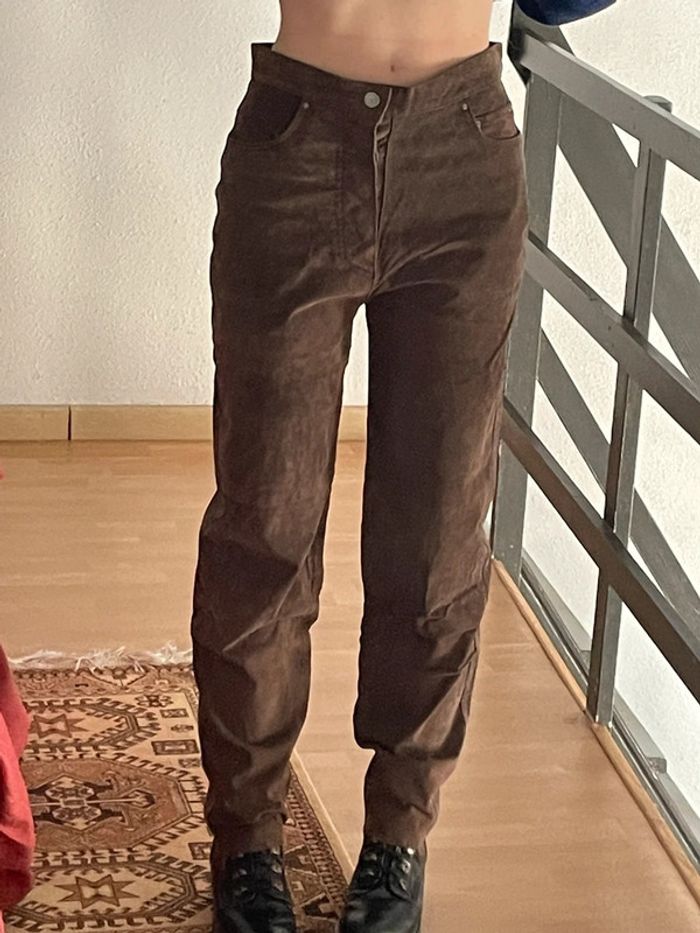 Pantalon en cuir - photo numéro 3