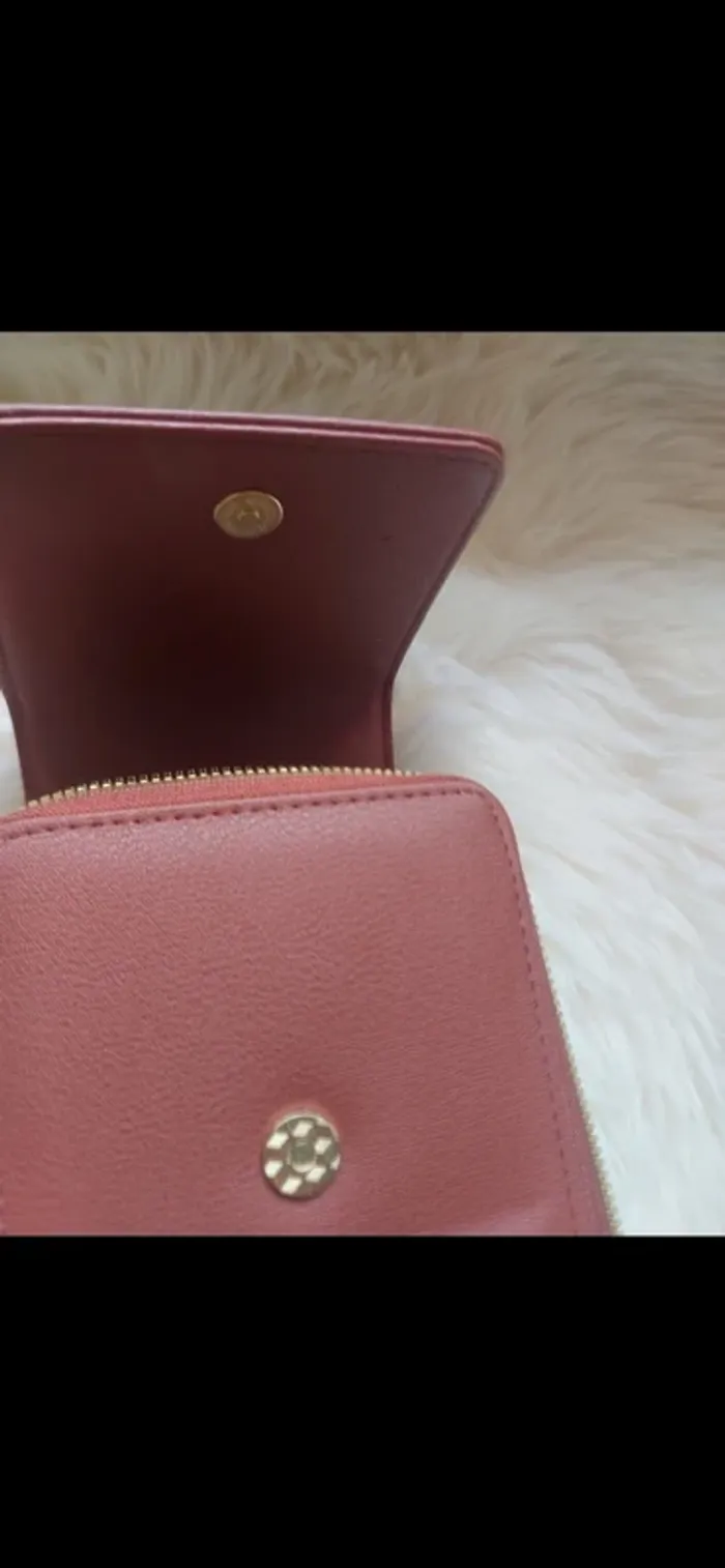 Pochette téléphone bandoulière tactile neuve - photo numéro 5