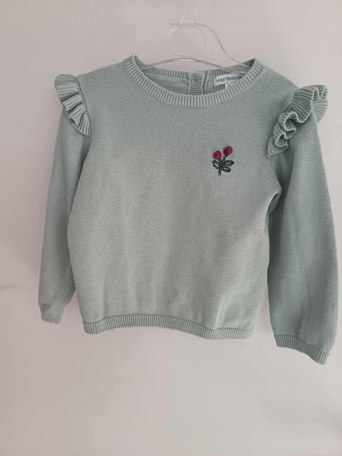 Pull Vertbaudet  cerises taille 2 ans