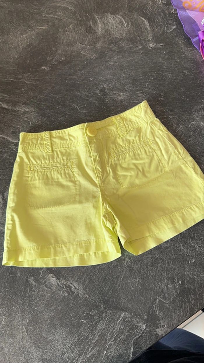 Short a girls 4 ans