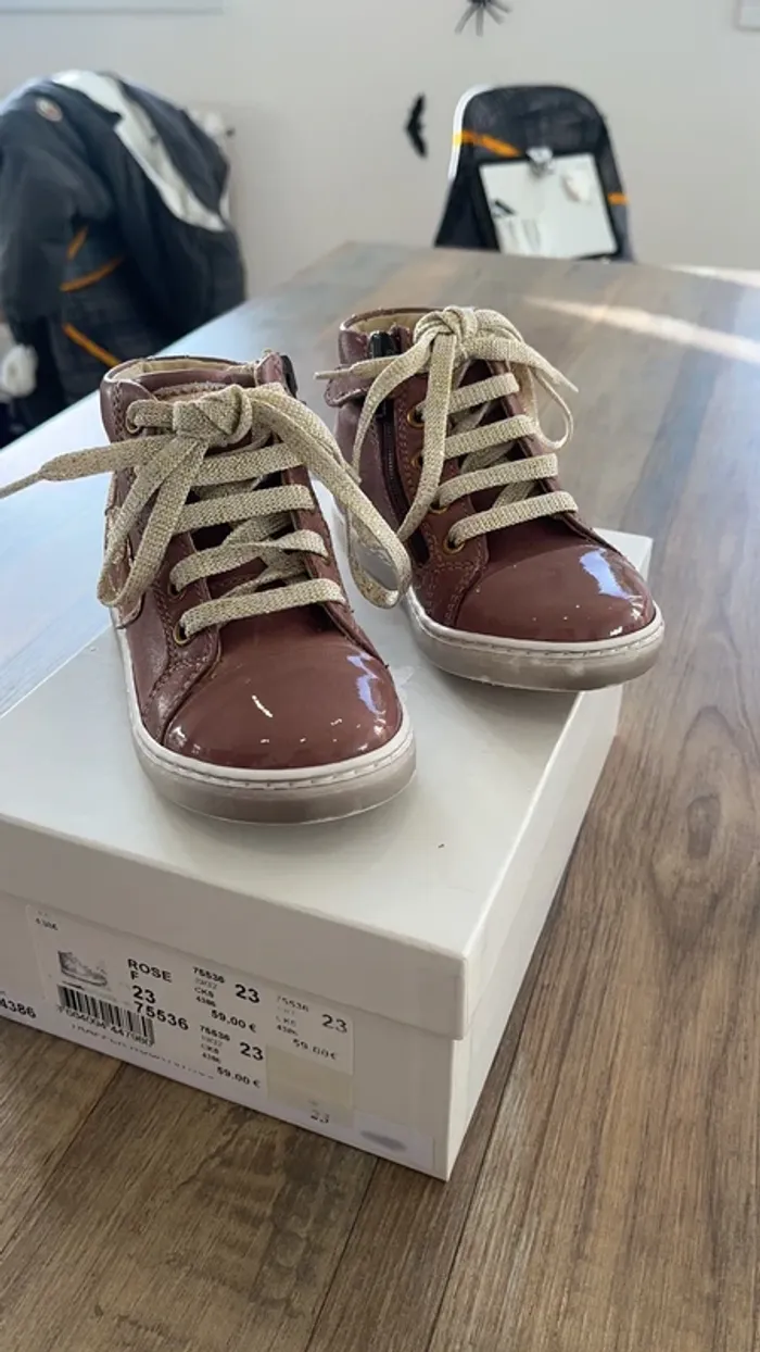 Chaussures CKS rose