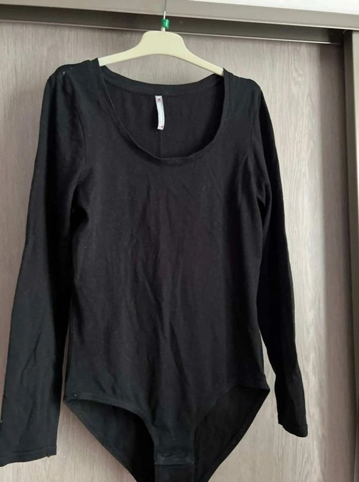 Body femme - photo numéro 4