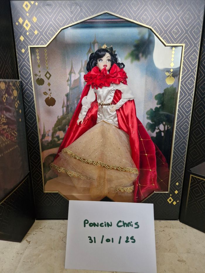 Poupée Blanche Neige édition limitée