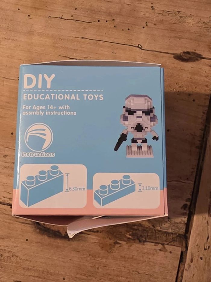 ⭐ Mini Kit LEGO-Compatible – Stormtrooper Star Wars – 318 pièces – Neuf & Stylé ! ⭐ - photo numéro 3