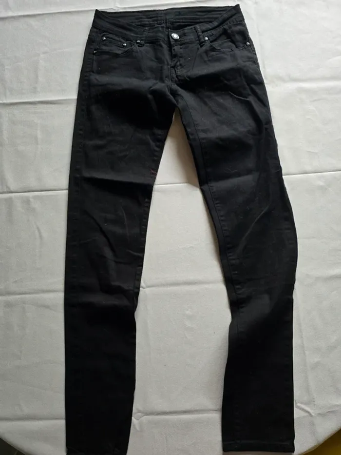Pantalon noir taille 36